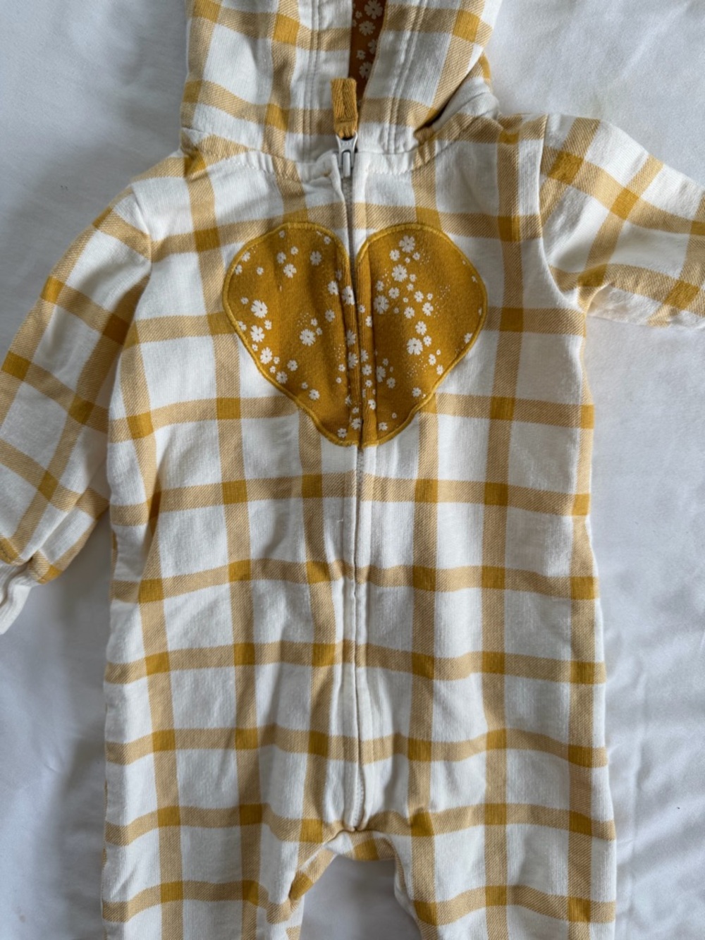 Carter’s Baby girl 6 month hooded onesie